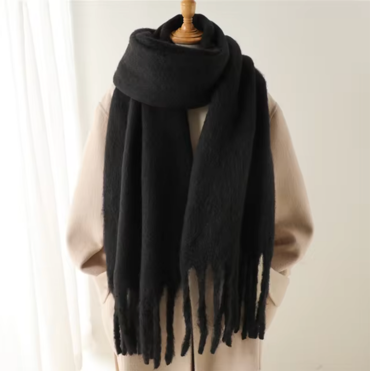 Heidi Mode winter scarf – soft cashmere-look scarf with fringes and elegant design