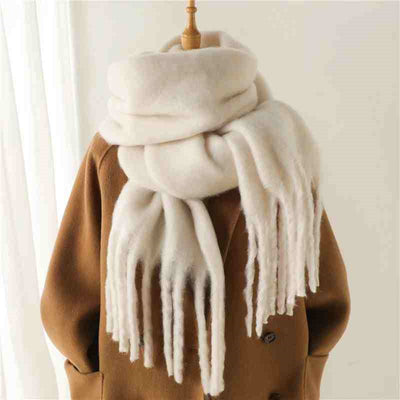 Flowy Scarf – Elegance and Warmth for Winter