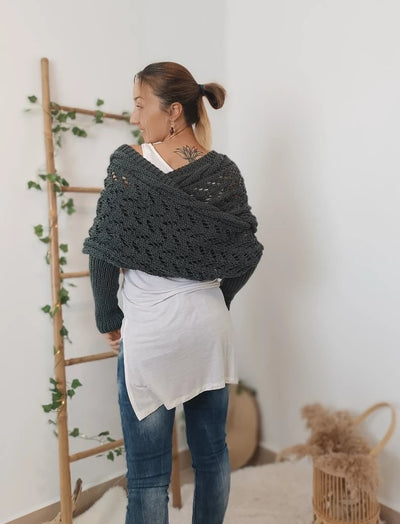 Nomine Snuggly Knitted Scarf with Sleeves
