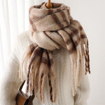 Calda Scarf – Elegance and Warmth for Everyday