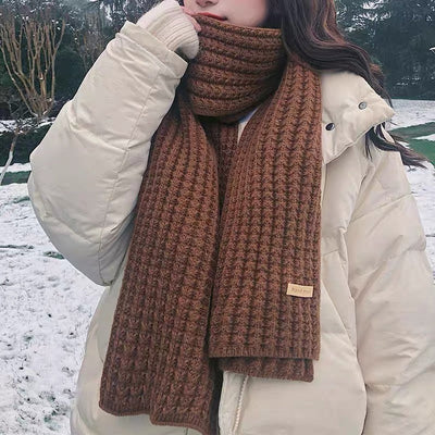 Elyna – Elegant Scarf for Winter