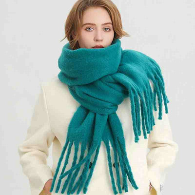 Flowy Scarf – Elegance and Warmth for Winter