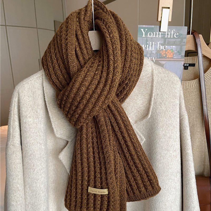 Elyna – Elegant Scarf for Winter