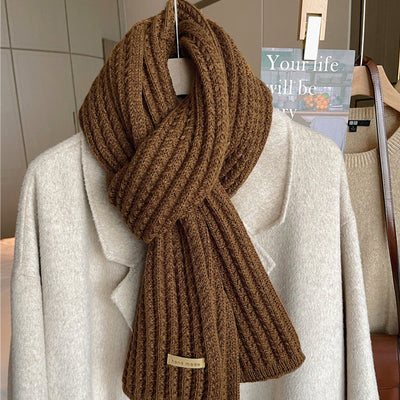 Elyna – Elegant Scarf for Winter